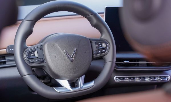 VinFast VF6 - Ảnh 11