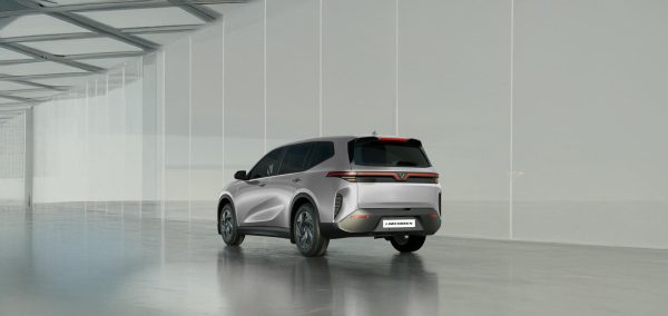 VinFast Limo Green - Ảnh 3